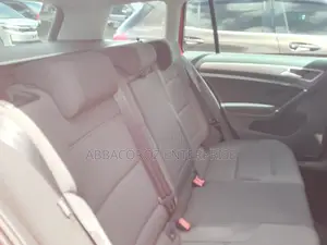 Volkswagen Golf 2016 Red
