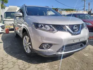 Nissan X-Trail 2.0 Petrol AWD 2017 Silver