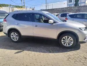 Nissan X-Trail 2019 Silver