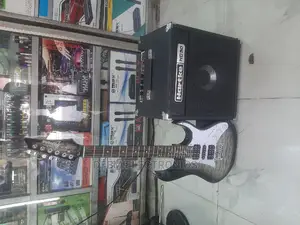 Solo Guitar Ibanez and Combo Hartke HD 50
