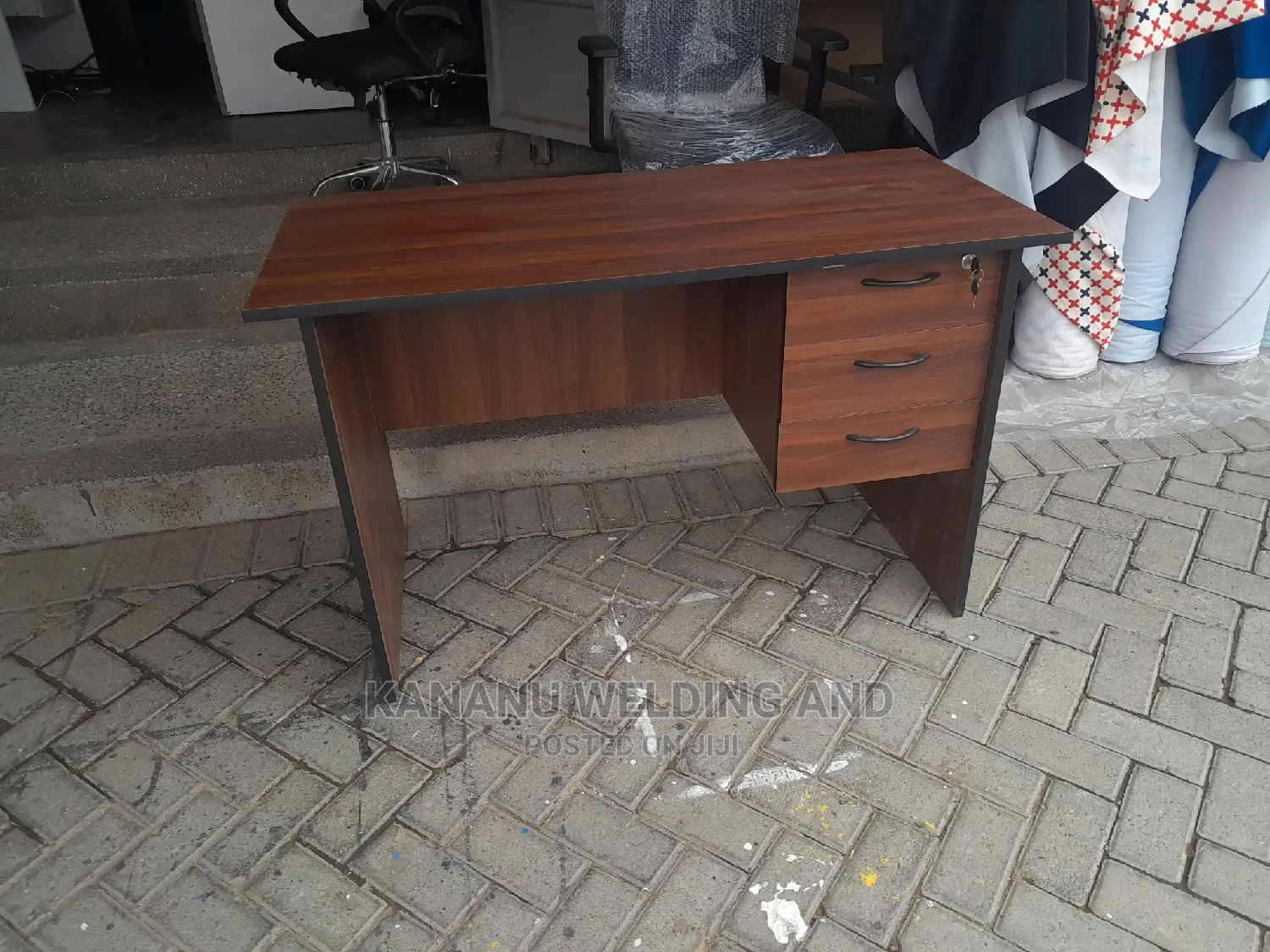 Office Desk