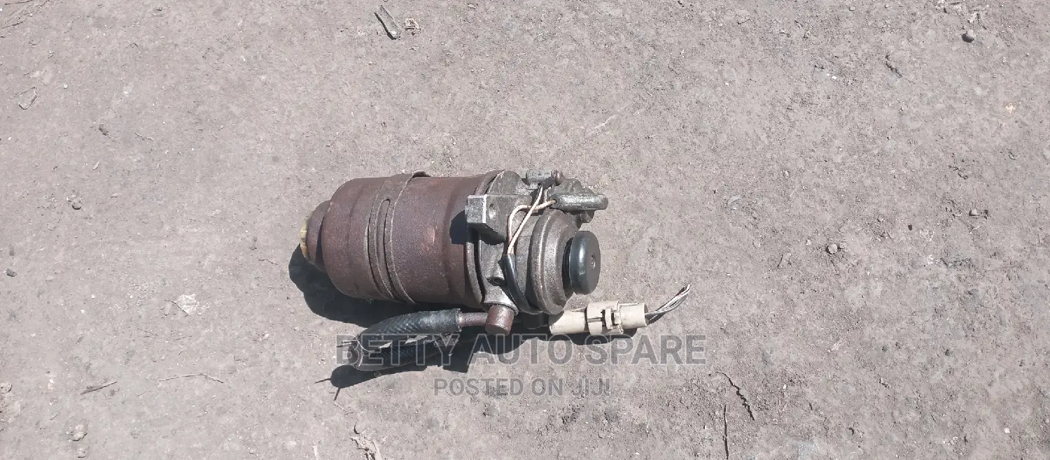 Toyota Prodo 120 Hand Pump