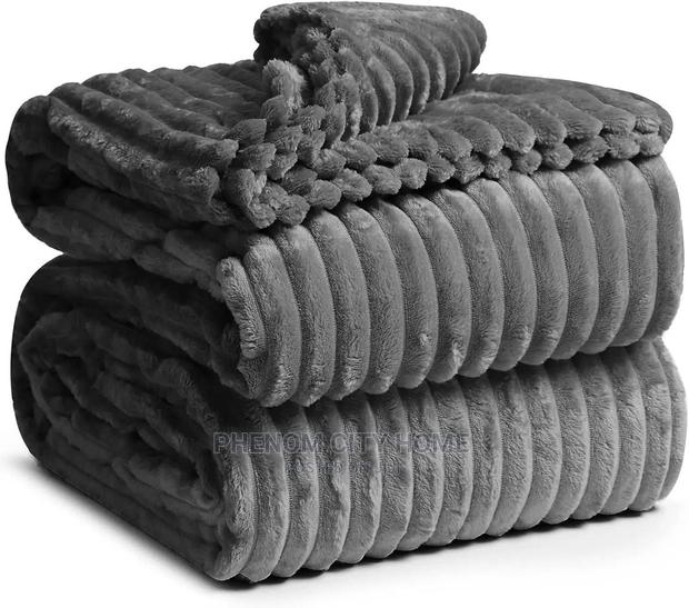 Lush Affordable Soft Blanket - thumbnail 4