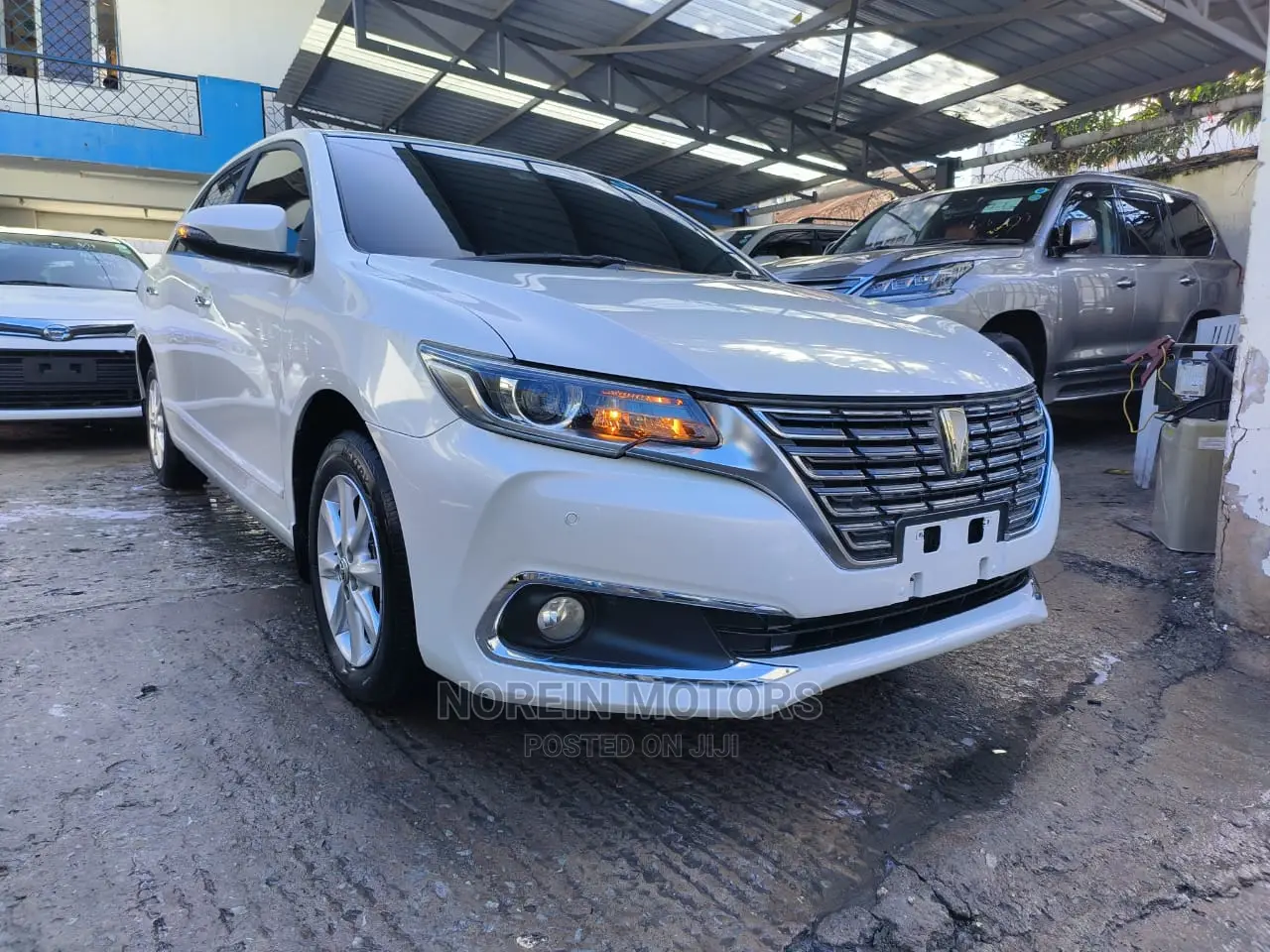 Toyota Premio 2016 White