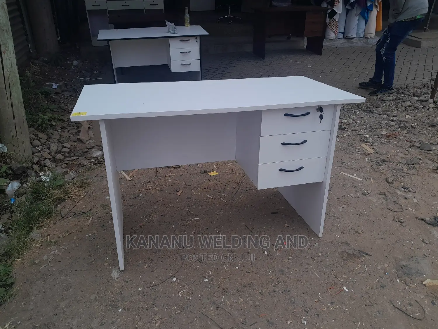 Office Desk