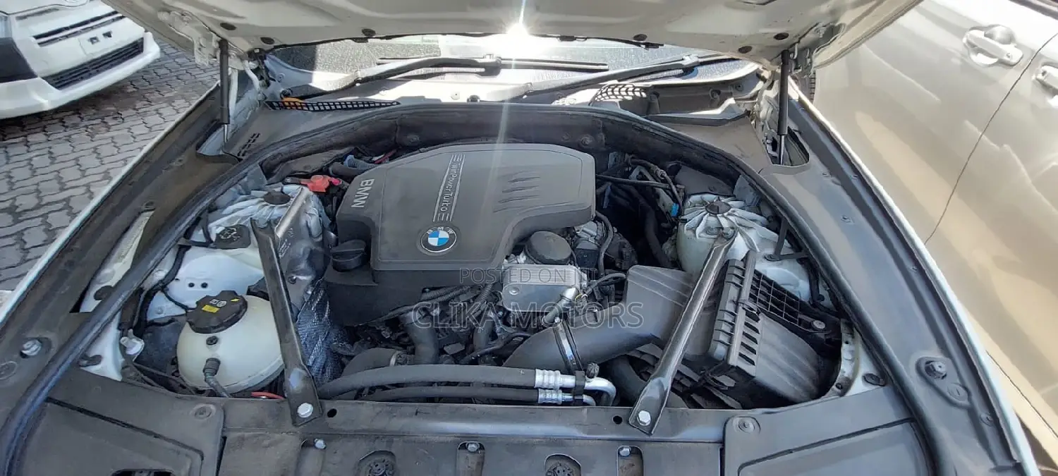 BMW 523i 2017 White