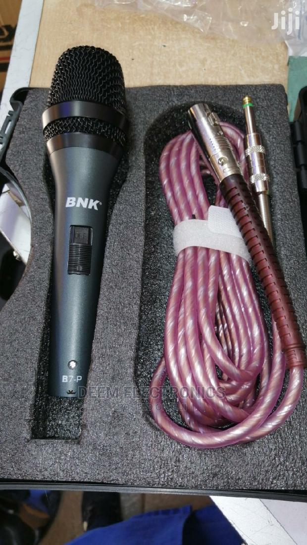 Corded Microphone BNK-B7p With Plastic Case - main view