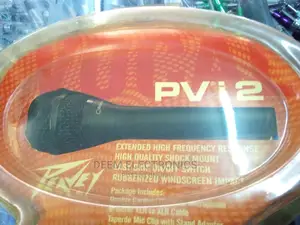 Peavy Corded/Wired Microphone PV I2