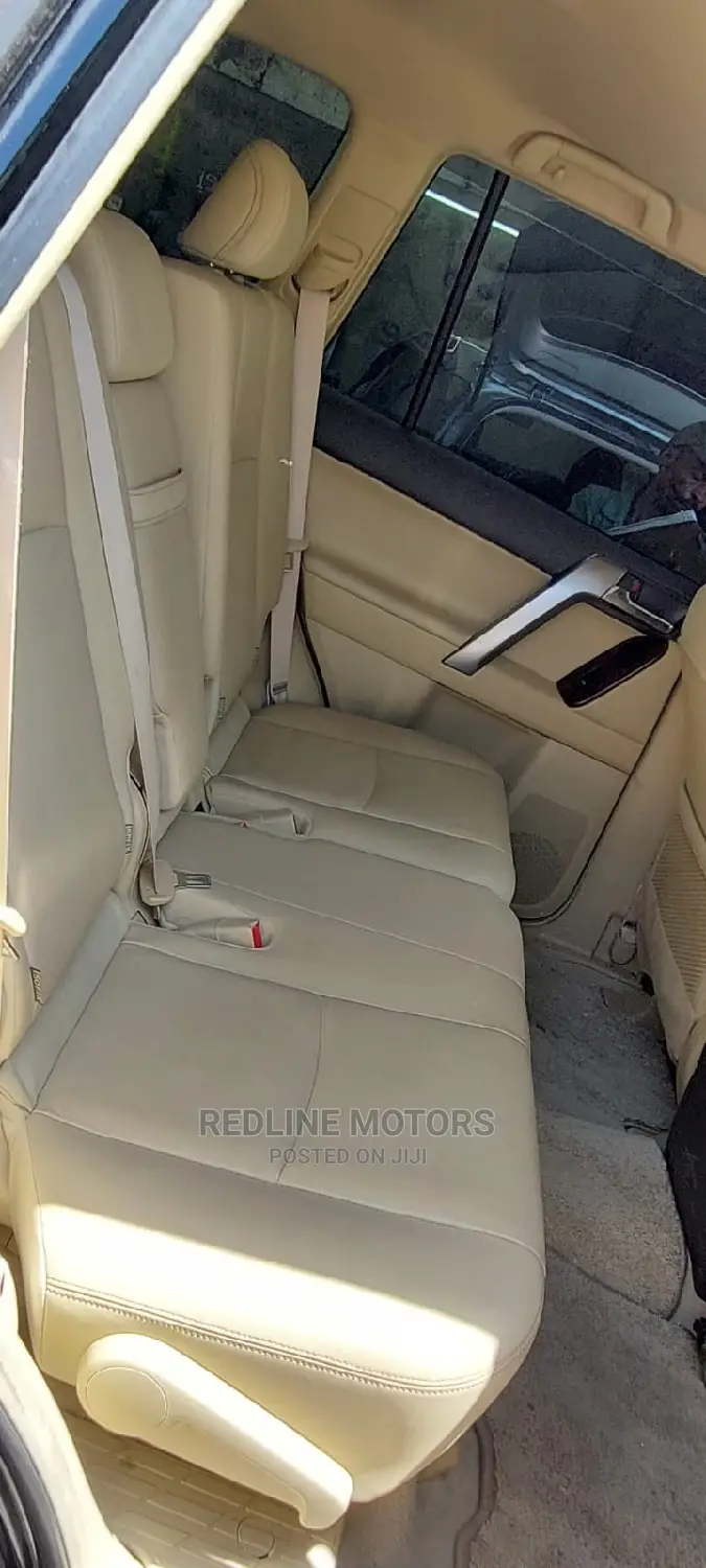 Toyota Land Cruiser Prado 2.8 D-4D 2016 Black