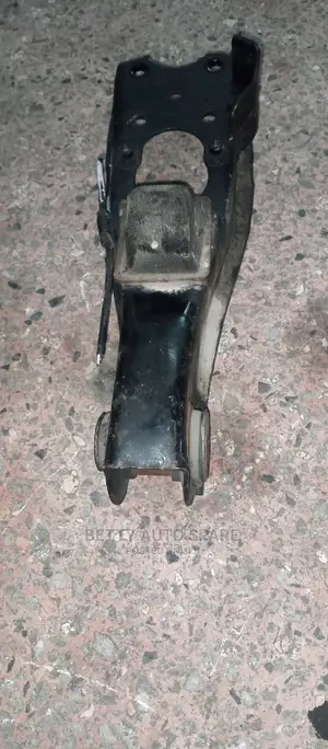 Toyota Towance Lower Arm