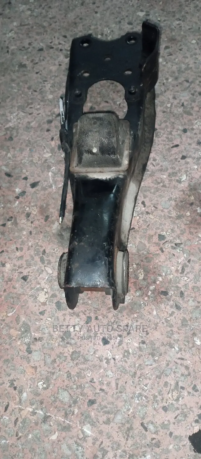 Toyota Towance Lower Arm