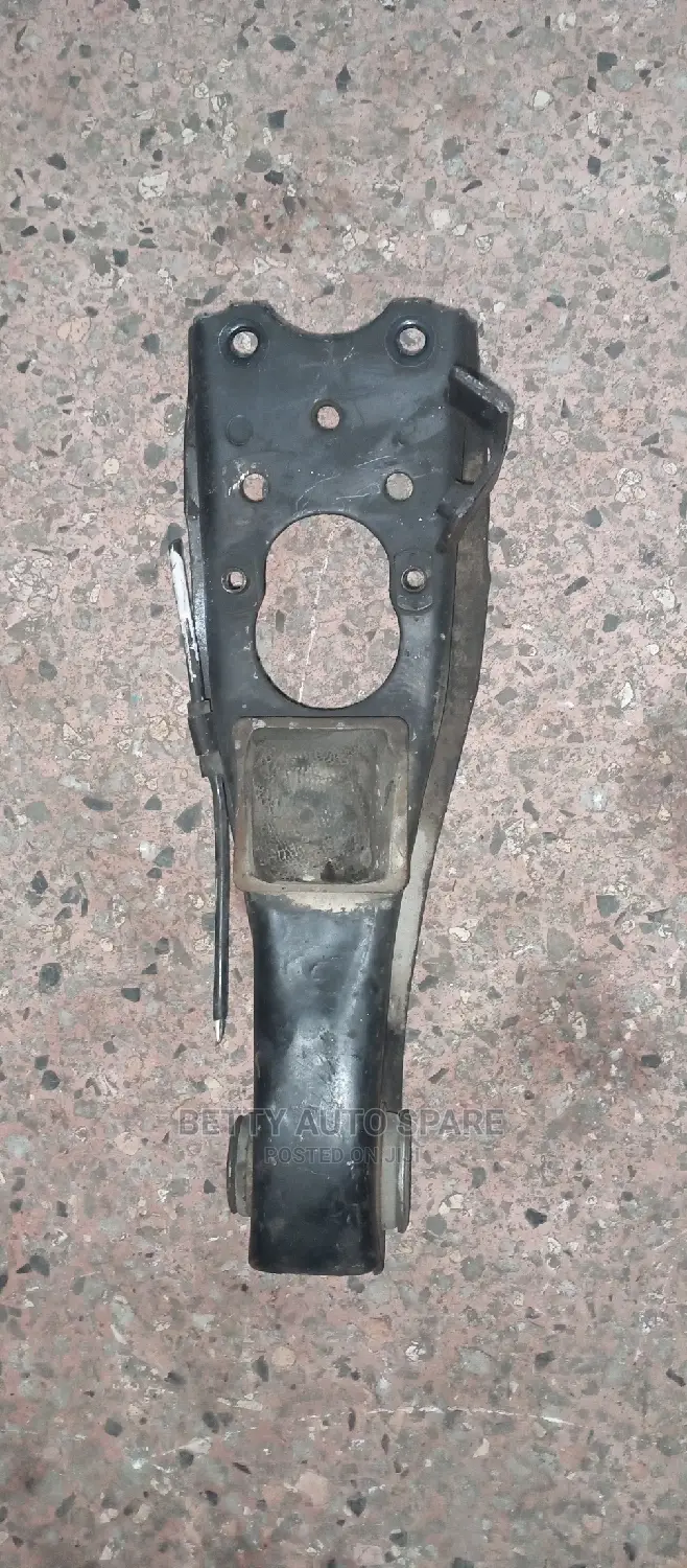 Toyota Towance Lower Arm