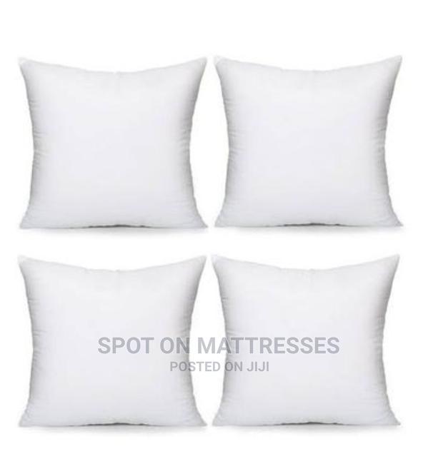 Throw Pillows (18×18)