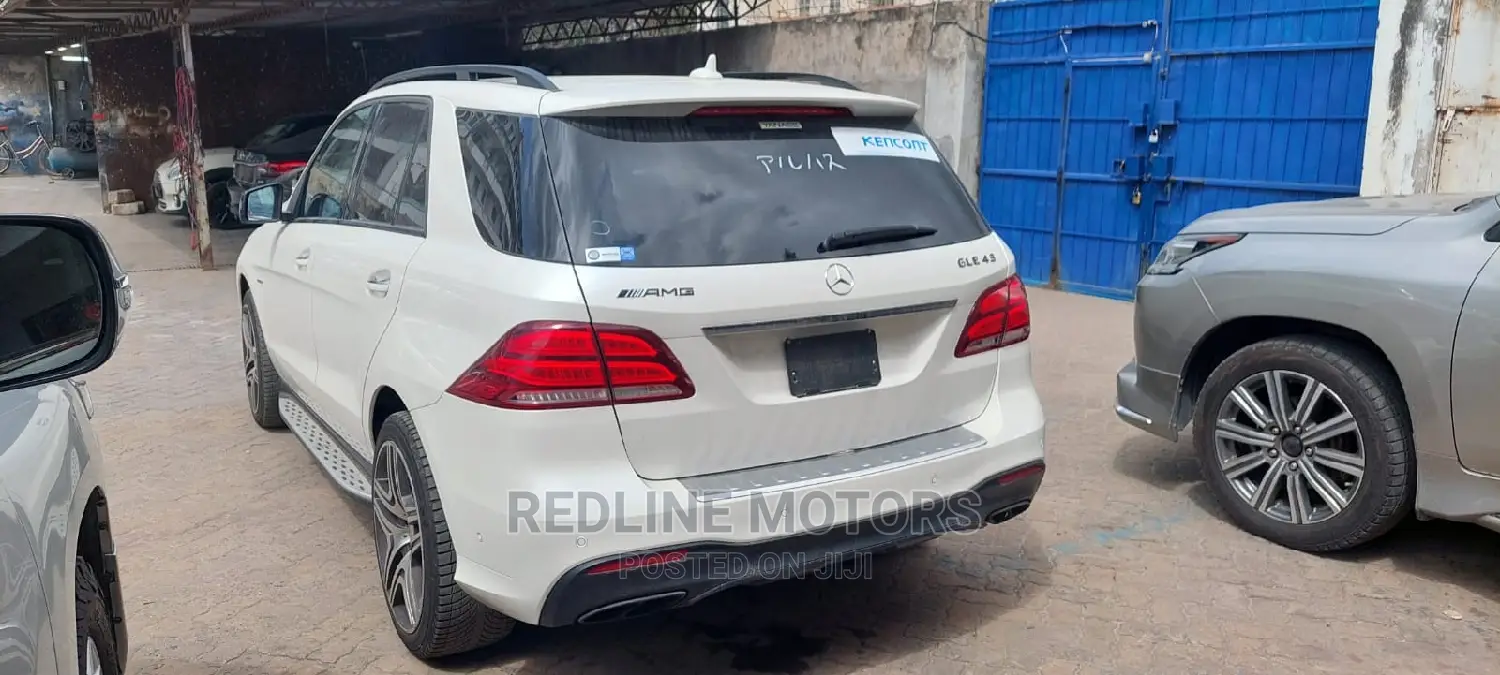 Mercedes-Benz GLC-Class 2017 Pearl