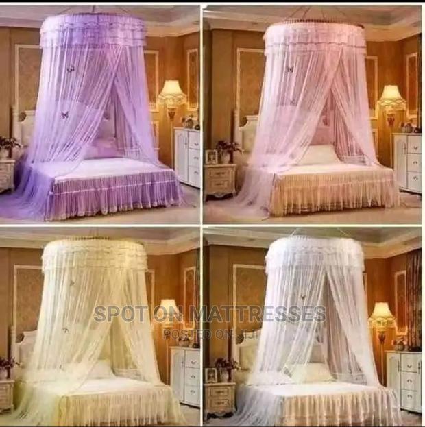All-Size Round Mosquito Nets. - thumbnail 2