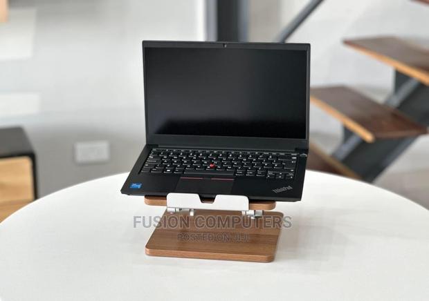 New Laptop Lenovo ThinkPad E14 Gen 4 8GB Intel Core I5 SSD 512GB - main view