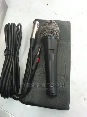 Corded/Wired Microphone EV Pl24s (5 Meters Long Cable)