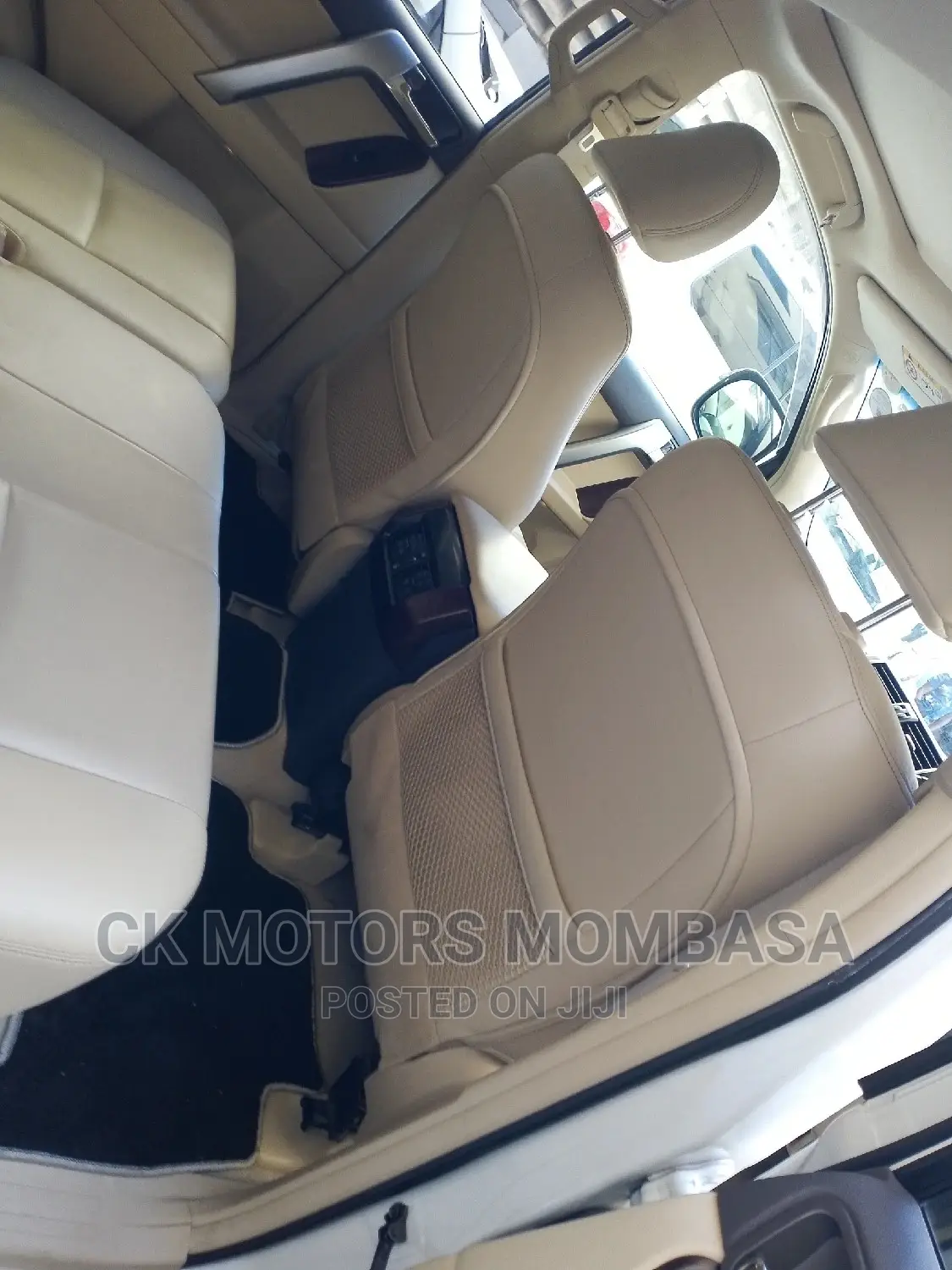 Toyota Land Cruiser Prado 2016 White