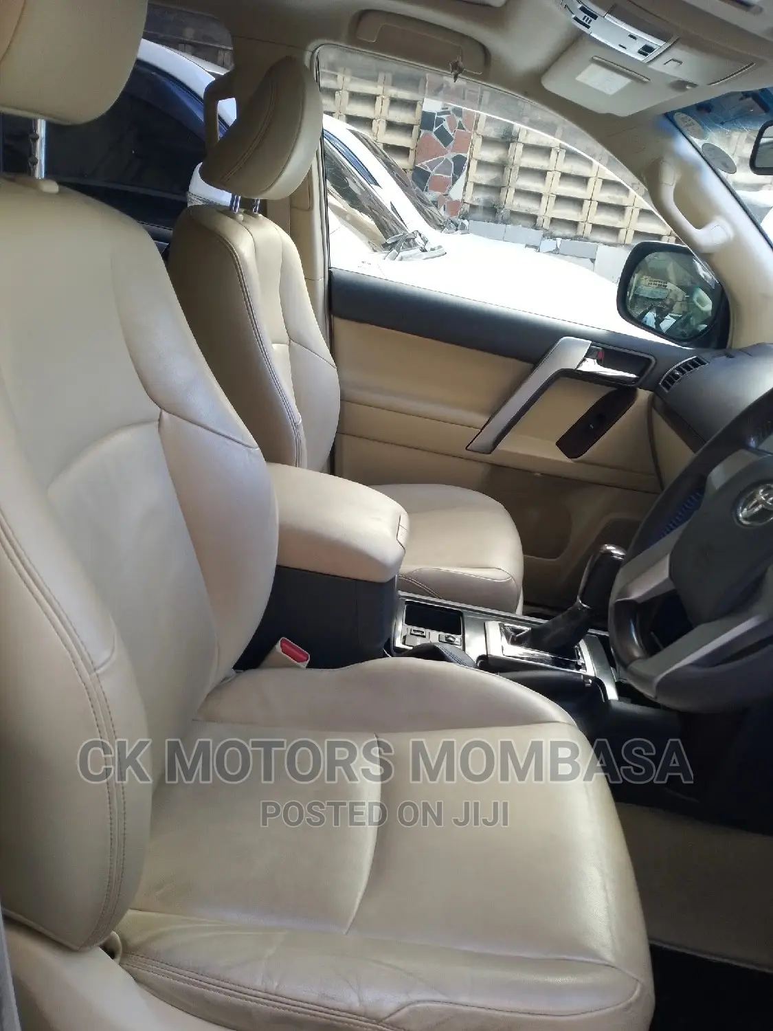 Toyota Land Cruiser Prado 2016 White