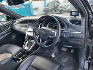Toyota Harrier 2017 Matt Black