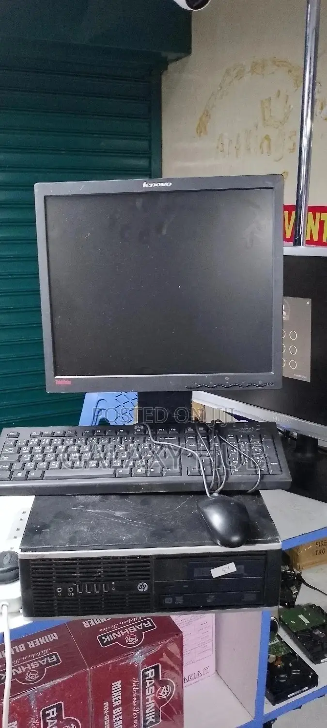 Desktop Computer HP EliteDesk 800 4GB Intel Core i3 HDD 500GB