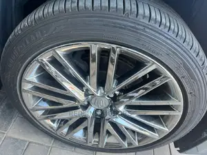 Toyota Crown 2016 Green