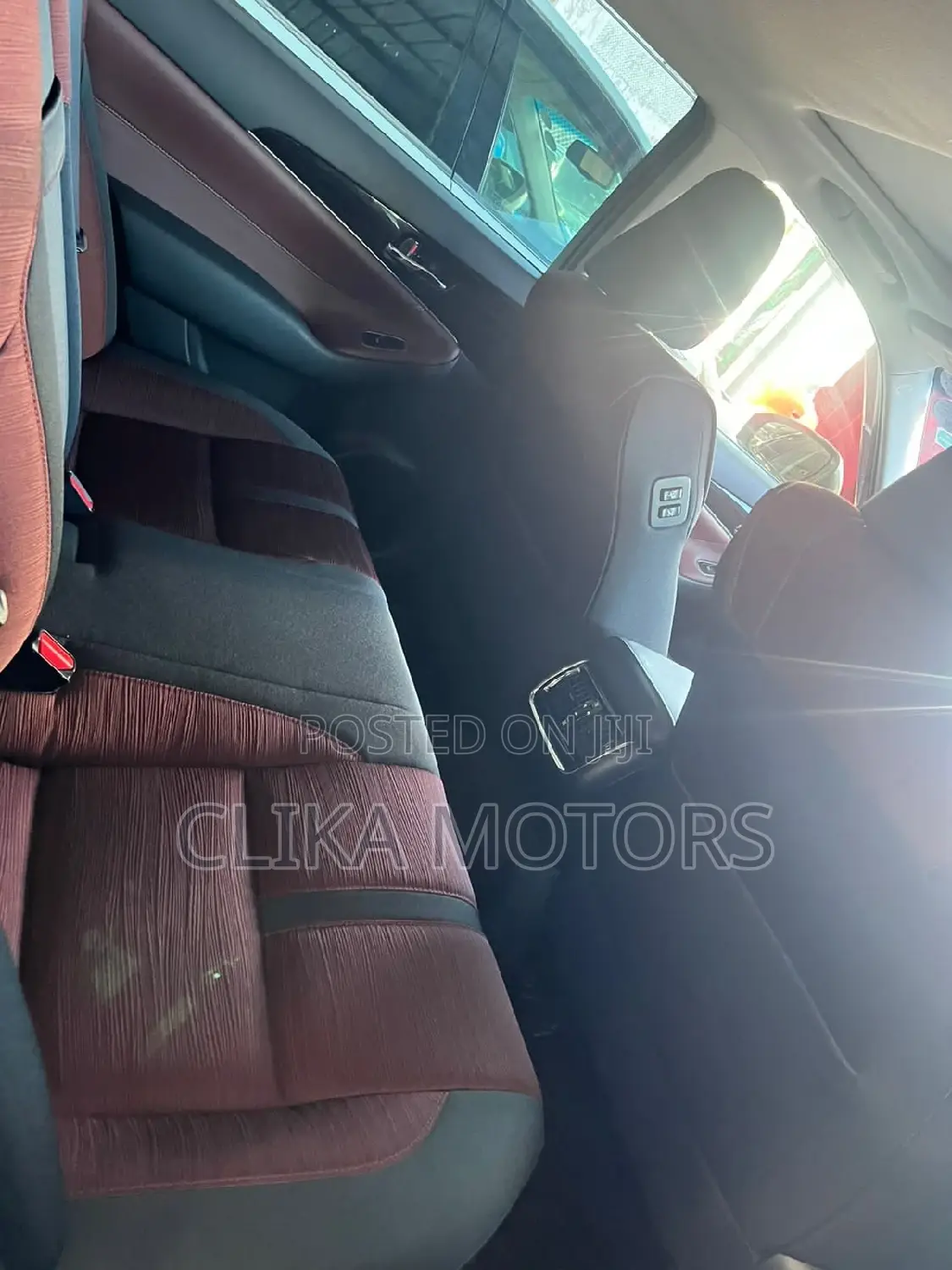 Toyota Crown 2016 Green