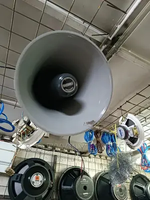 Grey 5 Core Horn Speaker