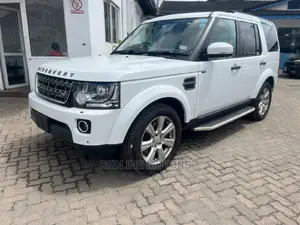 Land Rover Discovery 2016 Pearl