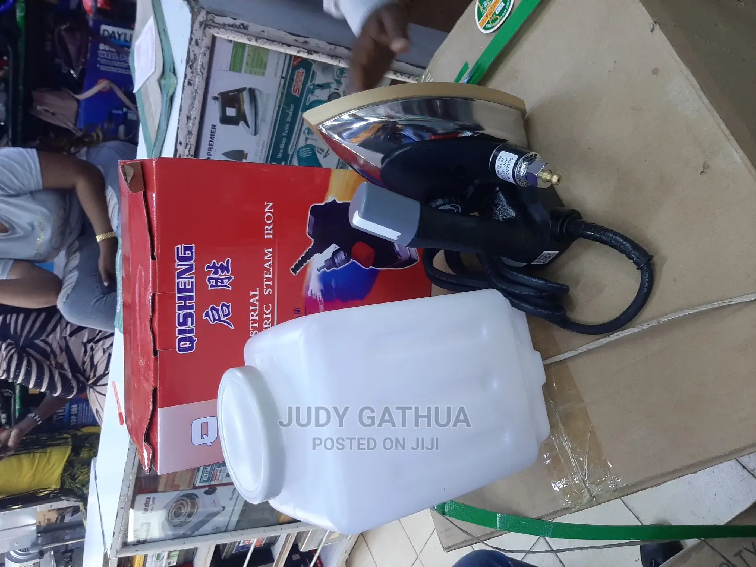 Industrial Iron Box With Wter Bottle