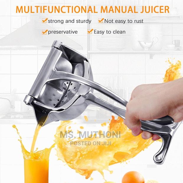Heavy Metallic Manual Juicer Big Size - thumbnail 3