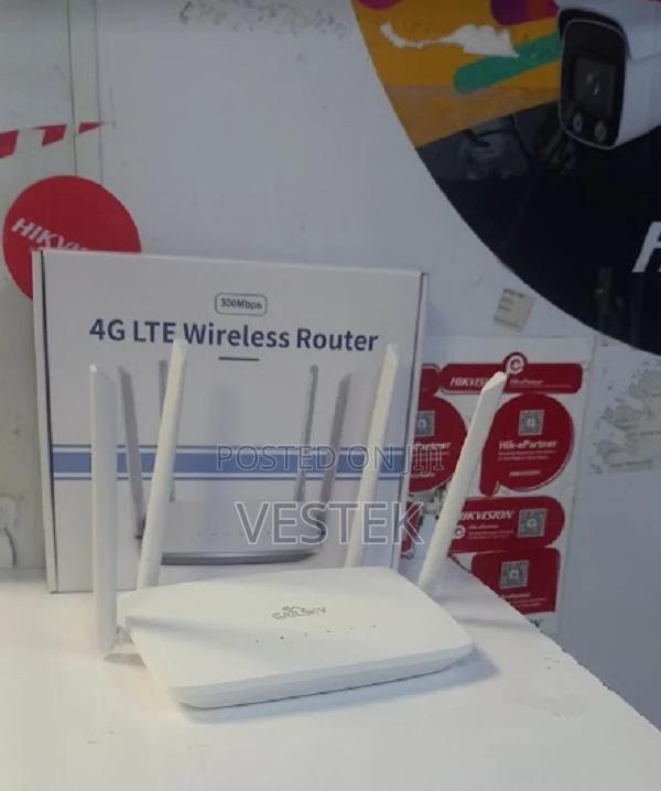 4G LTE 300mbps CPE Routers XM286 Wireless Simcard Router