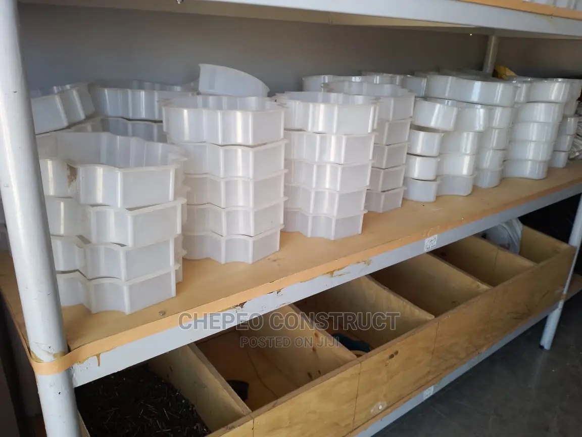 Strong New Cabro Moulds