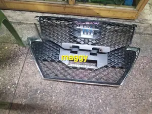 Toyota Crown 2015 Grill