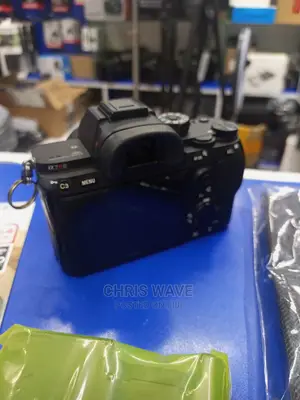 Sony A7riii With 42 Megapixel and 128GB Card