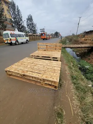 Pallet Bed-