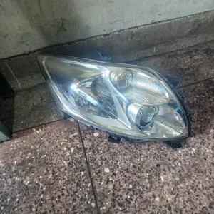 Toyota Auris Headlight 2008 Non Xenon