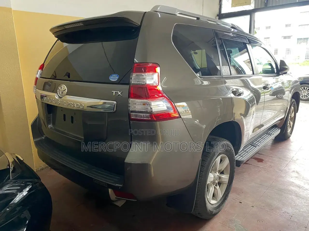 Toyota Land Cruiser Prado 2016 Gray