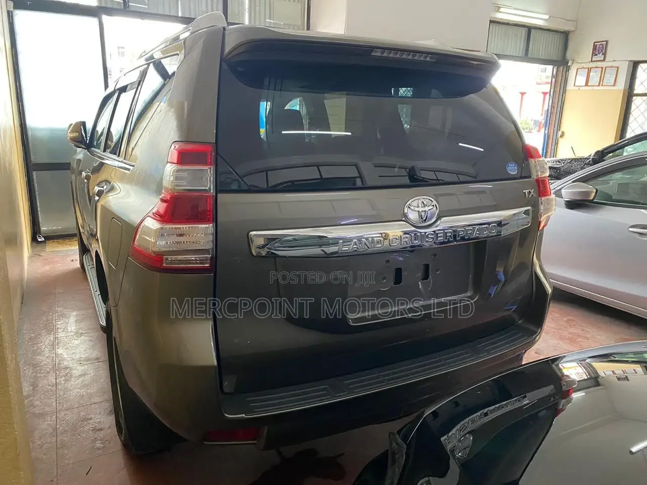 Toyota Land Cruiser Prado 2016 Gray
