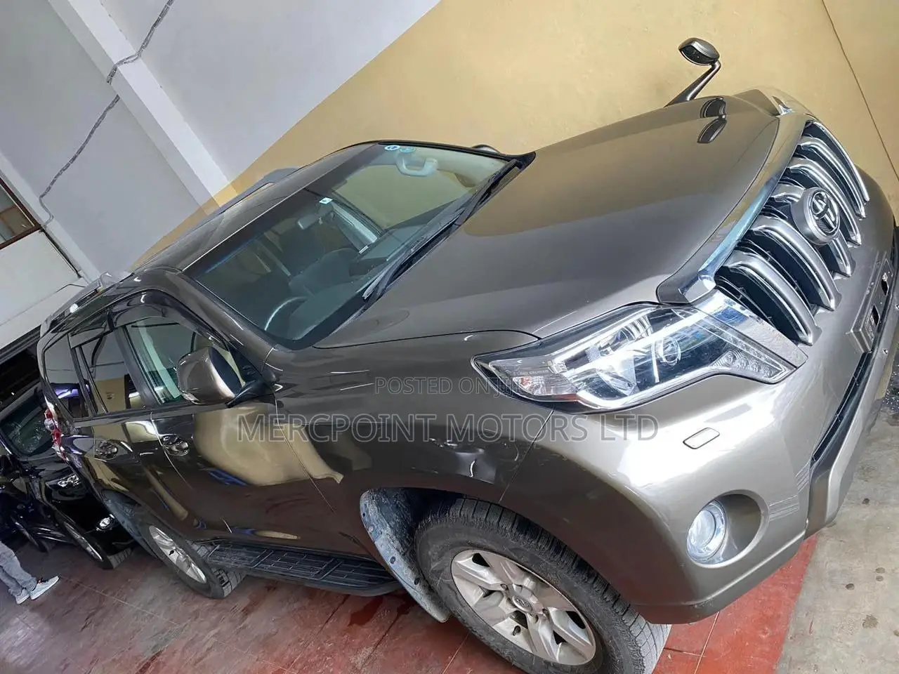 Toyota Land Cruiser Prado 2016 Gray
