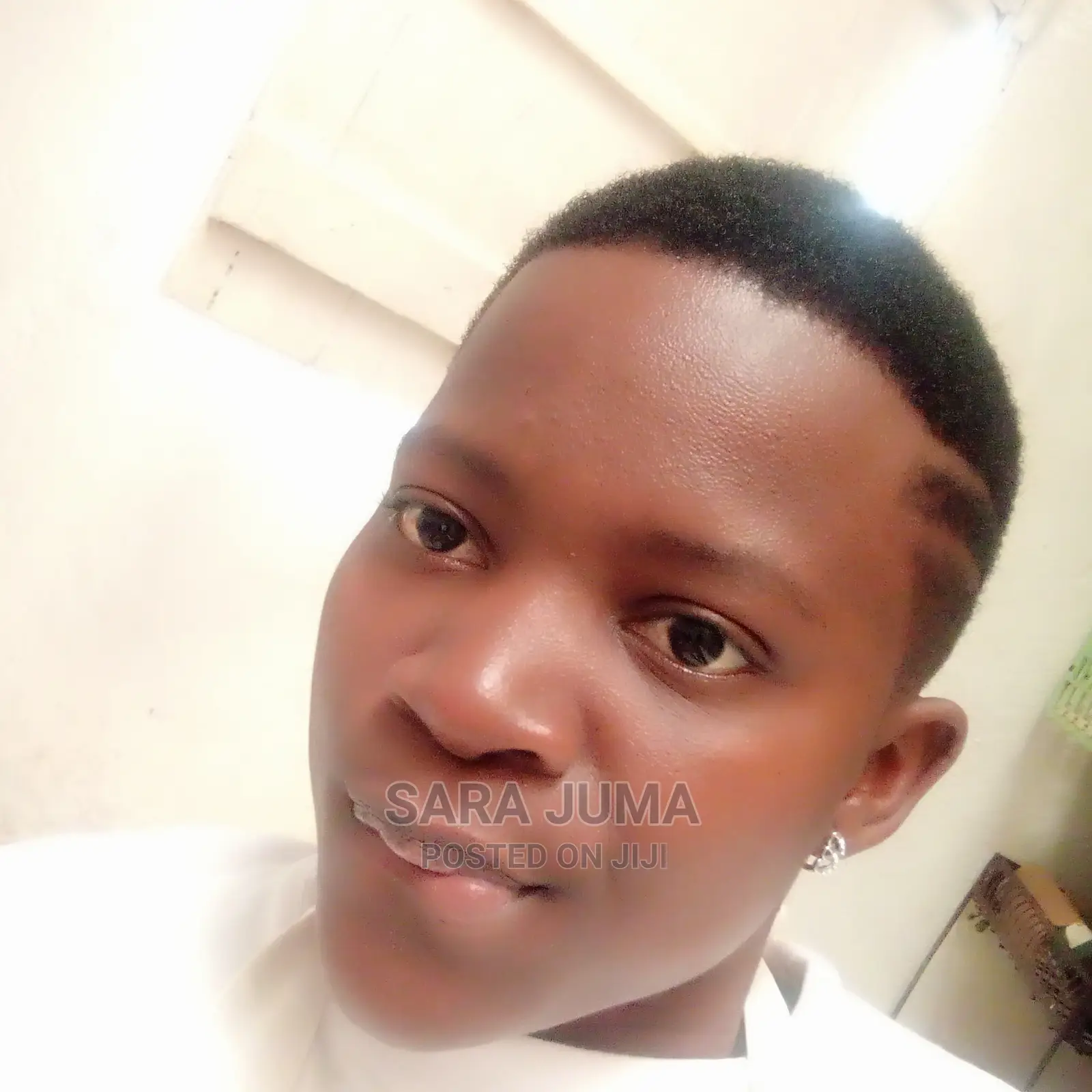 Hiring of Waitresses
