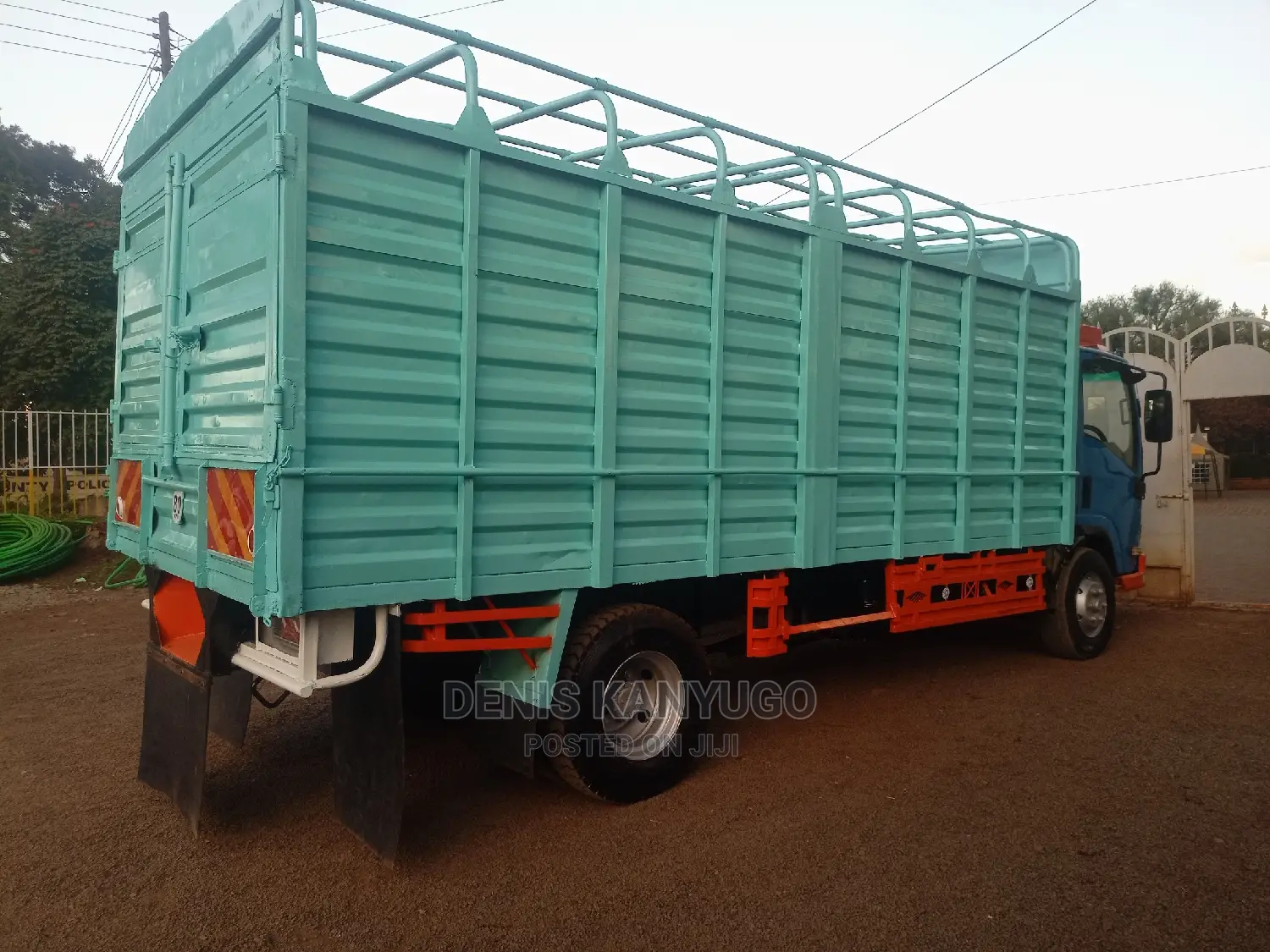 Isuzu NQR Kichwa Ngombe