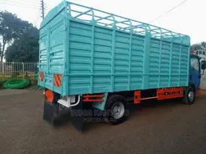 Isuzu NQR Kichwa Ngombe