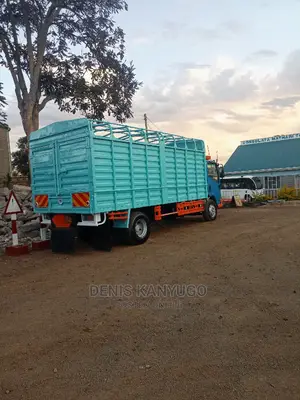 Isuzu NQR Kichwa Ngombe