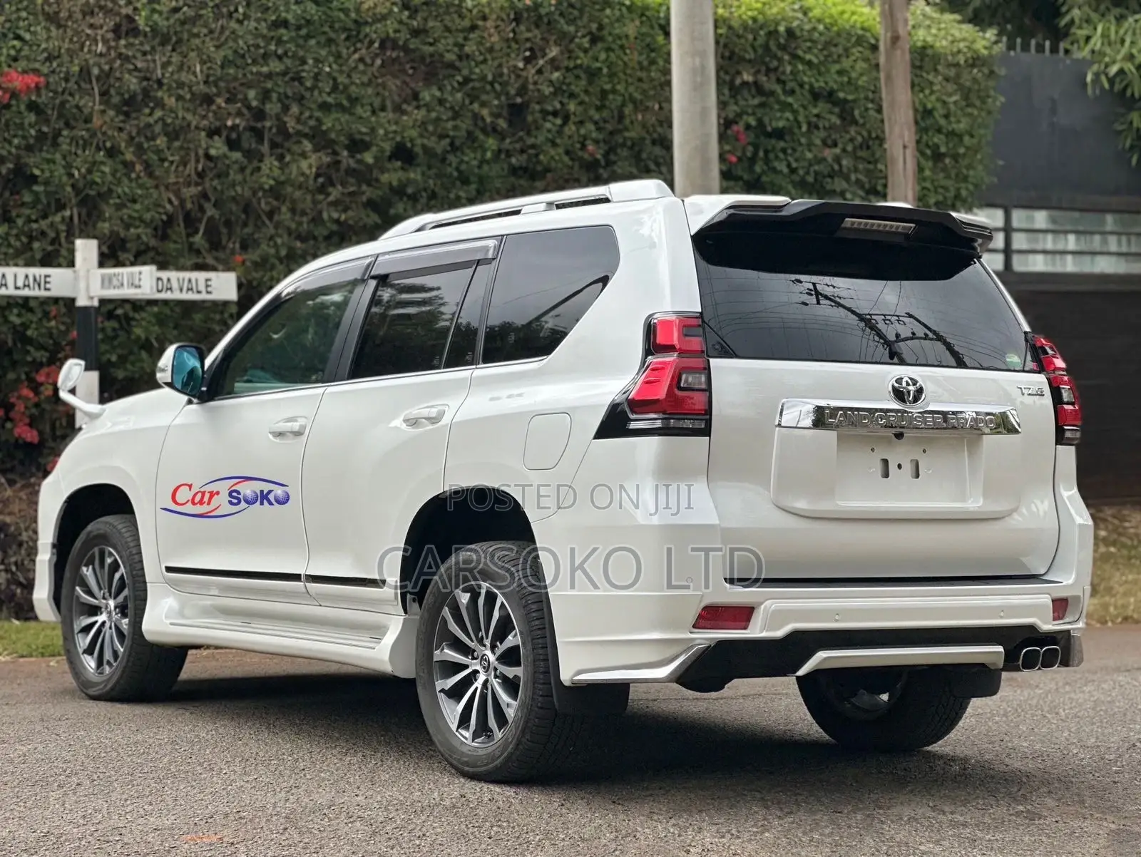 Toyota Land Cruiser Prado 2.8 2018 Pearl