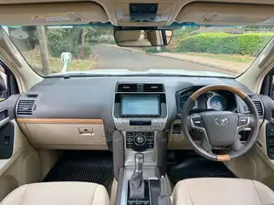 Toyota Land Cruiser Prado 2.8 2018 Pearl