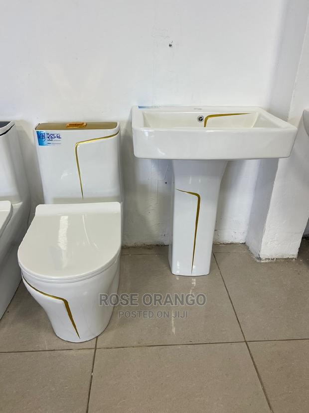 High Class Toilet