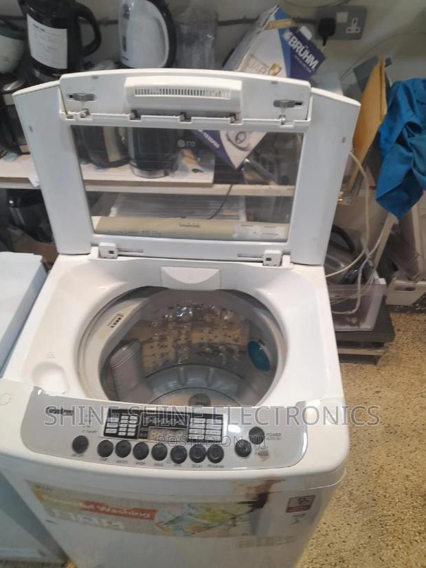 Lg 10kg Top Load Washing Machine - thumbnail 2