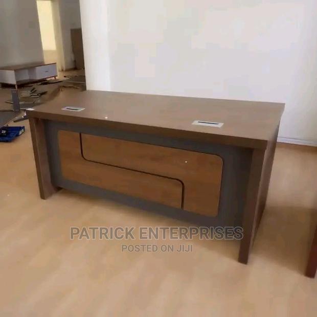 Executive Imported Office Desk 1.6 MTRS - thumbnail 2