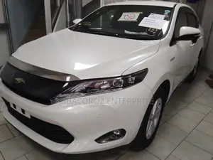 Toyota Harrier 2016 White